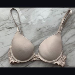 32B Nude Bra